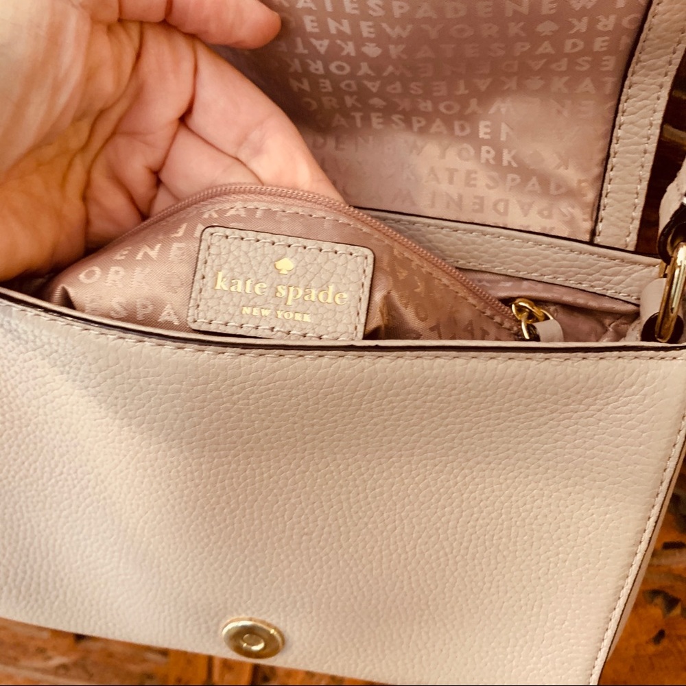 NWOT Kate Spade pebble crossbody - Picture 2 of 13
